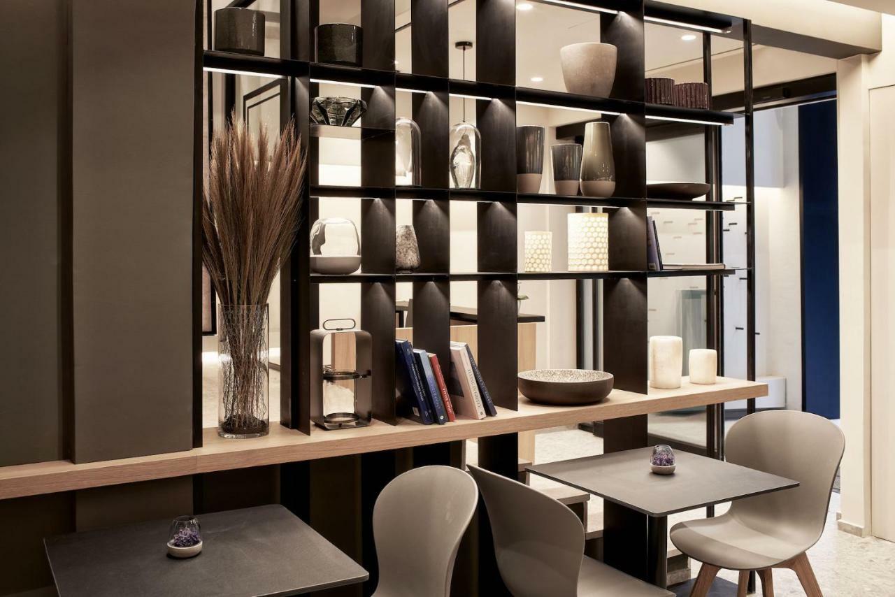 Hotel Urban Frame Plaka 3*